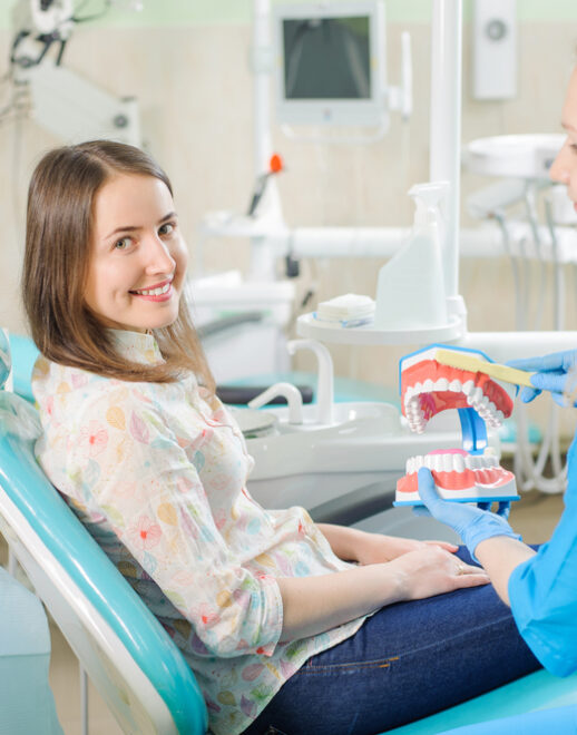 Effective Tips To Find The Right Kind Of Dentures