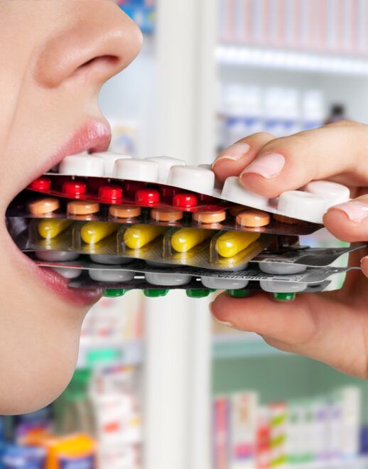 5 Primary Factors That Fuel Painkiller Addiction