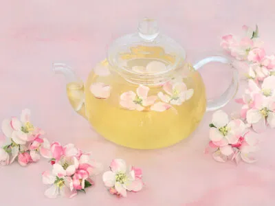 6 Natural Approaches to Alleviating PMS Symptoms