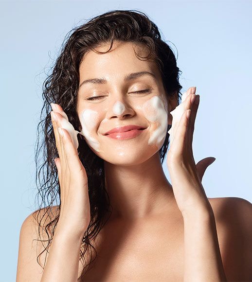 What Order Should I Apply Skin Care Products? A Step By Step Guide